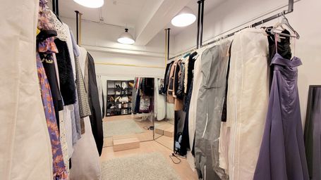 Circular Collective: A second-hand fashion platform focused on wedding gowns and evening wear