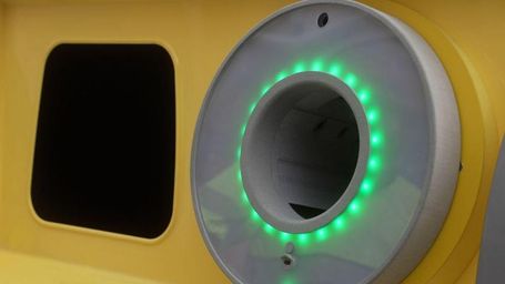 Contenedores amarillos inteligentes para premiar y mejorar el reciclaje