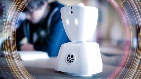 School uses Robotic Heads to Improve Experience for Students who can't Attend