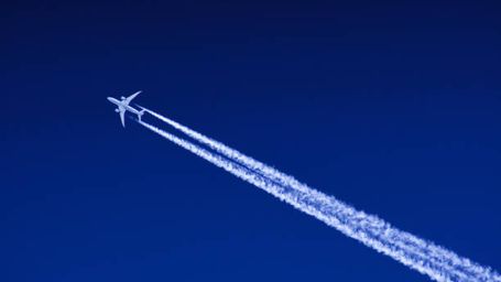 World aviation agrees 'aspirational' net zero plan