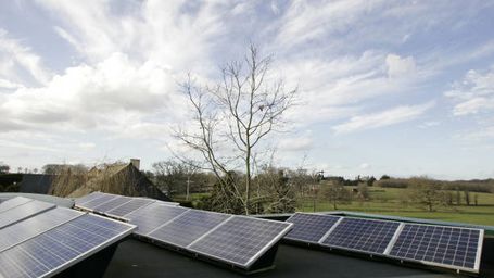 En 2022, la 1ère source d'électricité des 27 pays européens a été l'éolien et le solaire