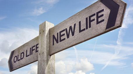55 New Year's Resolution Ideas for 2024