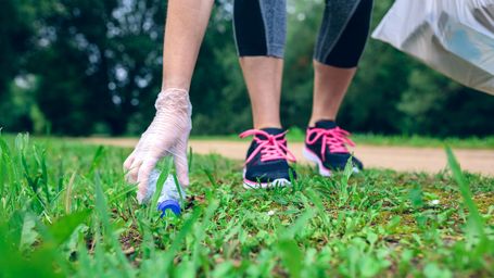 Swedish habit of cleaning while jogging a boon for environment