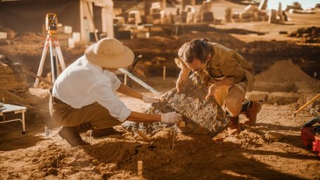 Archaeologists Dug Up the Tomb of an Egyptian Queen. It Could ‘Reconstruct History.’