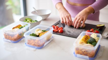 14 Must-Know Food Safety Tips for Every Kitchen