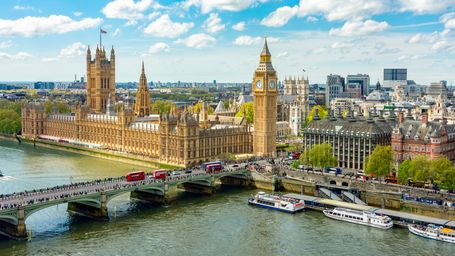 Industry groups, business call on Britain and the EU to link carbon markets