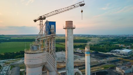 Heidelberg sells out of net-zero cement from Norway plant, CEO says