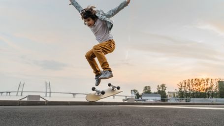 School’s out – but as young people paint, skateboard and play with their friends, they’re still learning!