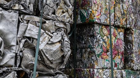 Hard-to-Recycle Waste Forms Lightweight Concrete for Paving Roads and More in Hungary