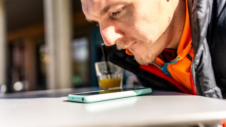 Apple Intelligence Comes to VoiceOver. And It Matters.