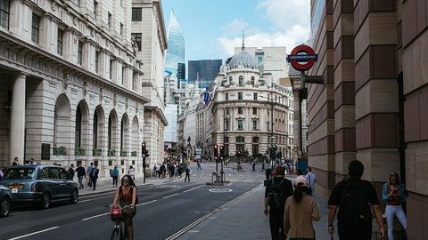 A busy day in Threadneedle Street means good news for new and ambitious banks