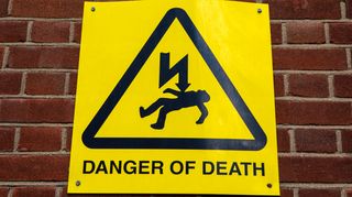 Dewey Beach Electrical Accident Highlights Legal Questions After Workplace Electrocution