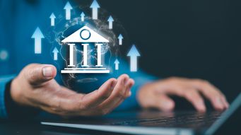 Commission communication on the competitiveness of the banking sector