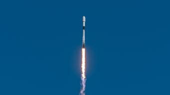 Honda launches (and lands) rocket test