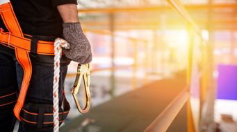 Fatal Construction Fall in Ellendale: Understanding Workers’ Compensation and Third-Party Liability in Delaware