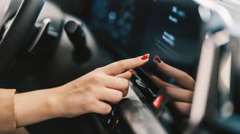 Auto companies hope to shift subscription services into overdrive