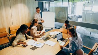 The Strategic Case for Stakeholder Relations Ahead of the 2026 Midterm Elections