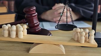 Court Held That A Trial Court Erred In Omitting Post-Judgment Interest From A Breach Of Fiduciary Duty Judgment But Affirmed The Omission Of Pre-Judgment Interest