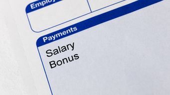 Pay Transparency & FLSA Bonuses: Key Issues for Southeast Employers