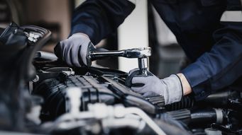 Europäische Automobilzulieferer in der Kostenklemme – können sich die Unternehmen aus der Zwickmühle befreien?