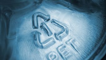 Recycled plastics in beverage packaging: advantages & challenges