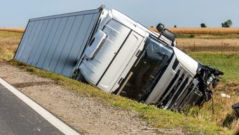 You Have Been Hurt in a Truck Accident. What’s Next? Do You Need a Lawyer?