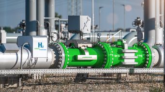 Survey: Focus Remains on Energy Transition But Challenges Mount (Hart Energy)