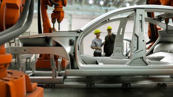 Die E-Autoindustrie bleibt krisenfest - trotz Covid-19 und Chip-Knappheit