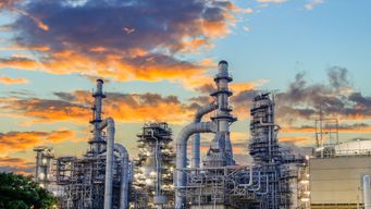 Globe Law and Business - Oil and Gas: A Practical Handbook