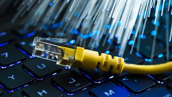FCC Streamlines Broadband Label Rules, Easing Compliance Burdens for Providers