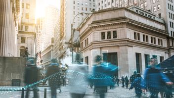 China: dual-track AIGC labelling and latest AI regulatory development