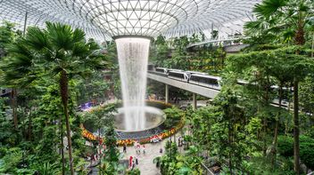 The Monetary Authority of Singapore publishes guidelines on transition planning for banks, asset managers and insurers