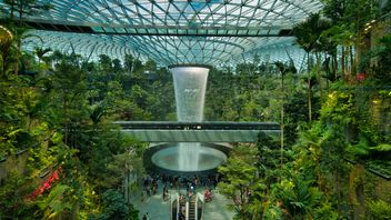 Singapore consults on adopting mandatory climate-related corporate disclosure requirements in line with the ISSB sustainability disclosure standards