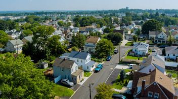 US: Federal and State Regulators Increase Focus on Climate Redlining Issues