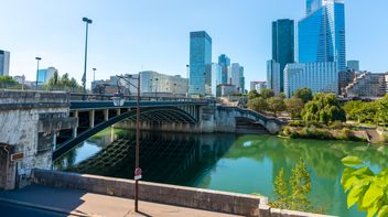 France: The AMF amends its ESG Doctrine in light of the ESMA Guidelines on funds’ naming