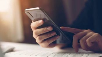 Hold the phone: antitrust authorities looking closely at instant messages in dawn raids | LinkingCompetition