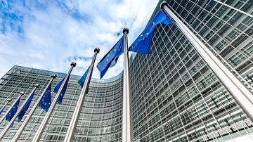 European Commission’s draft guidelines on exclusionary abuses of dominance: an attempt to settle the question of who needs to show what