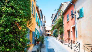 Conflict of law between French law and the European Succession Regulation (Brussels IV)