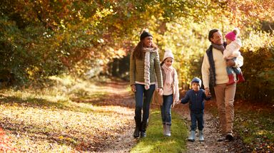 Reporting duties for sponsored staff: family leave and return to work