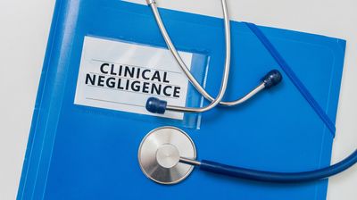 APIL report finds NHSR approach of ‘deny, delay and defend’ extends the length of clinical negligence claims by 10 months