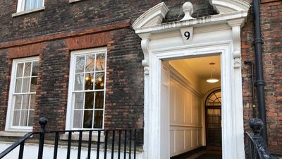 An evening with Ten Old Square