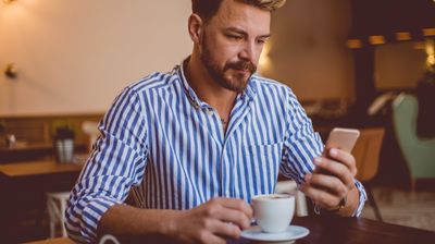 Your lawyer is ghosting you – Here’s why that’s a red flag.