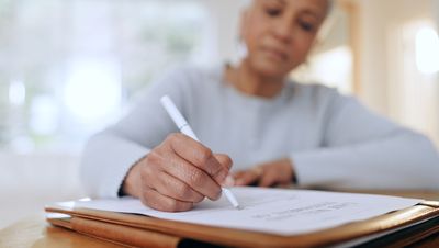 Jo Carr-West explores what advisors need to know when supporting over 50s through divorce with WealthBriefing