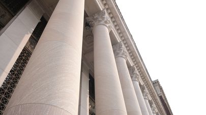 Tenth Circuit Adopts the "Objectively and Readily Verifiable" Standard for FCRA Furnisher Claims—and Makes It the Court's Call