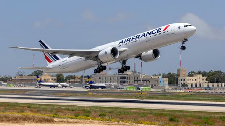 Air France Makes History with First SAF-Powered A220 Delivery