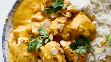 Creamy Mughlai Chicken - Simply Delicious
