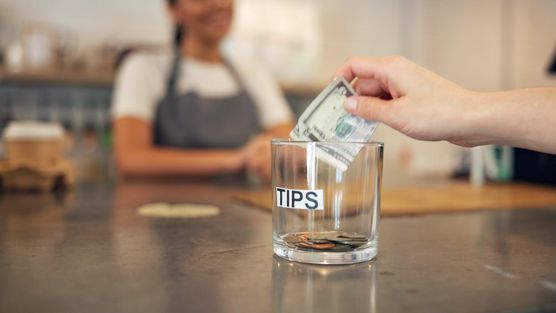 IRS Issues Comprehensive Guidance on New Deductions for Tips and Overtime: Key Takeaways from Notice 2025-69