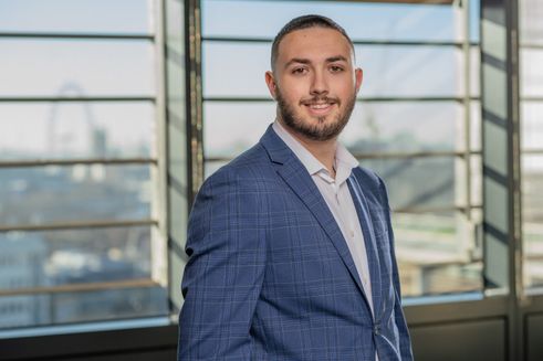 Sam Walker - Deloitte Legal