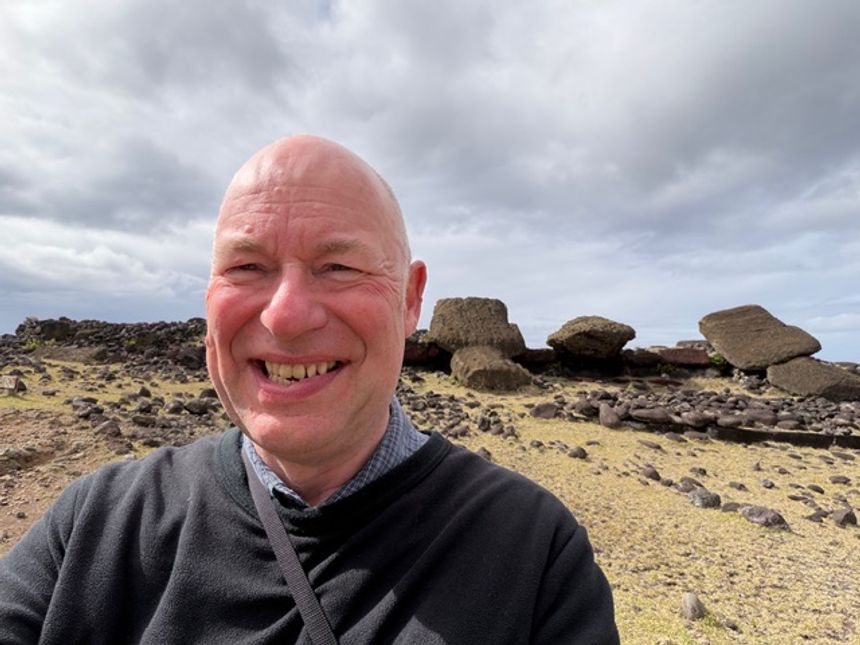 Do you speak French and want to learn social selling?