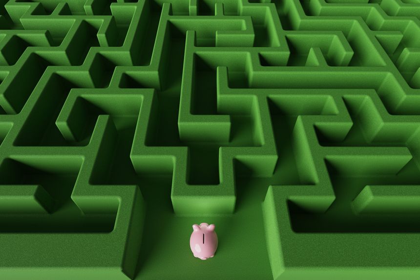 Pink piggy bank at the entrance of a green maze. Illustration of the concept of direction and strategy of financial investment